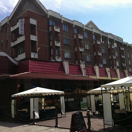 Petrosani Camere De Inchiriat - Hotel Petroshani Srl Extérieur photo