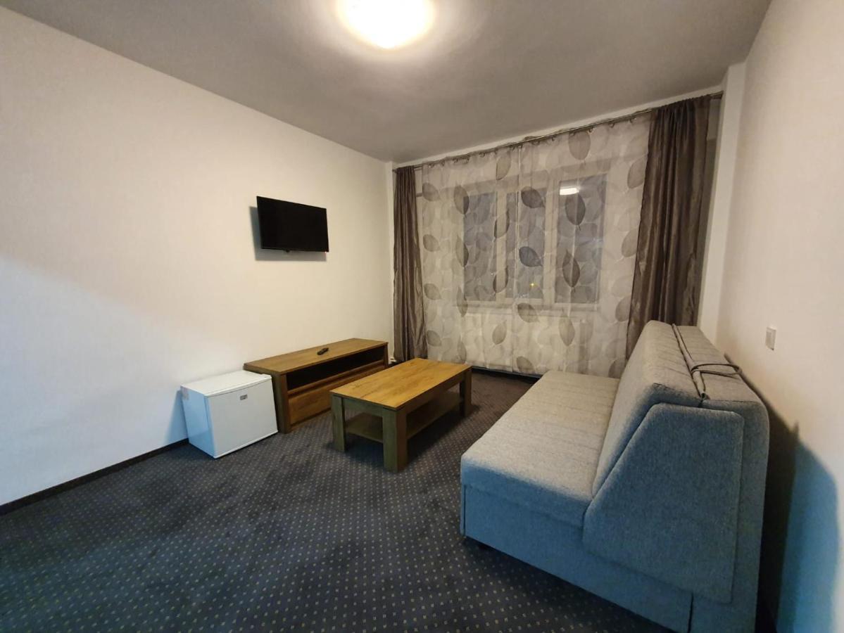 Petrosani Camere De Inchiriat - Hotel Petroshani Srl Extérieur photo