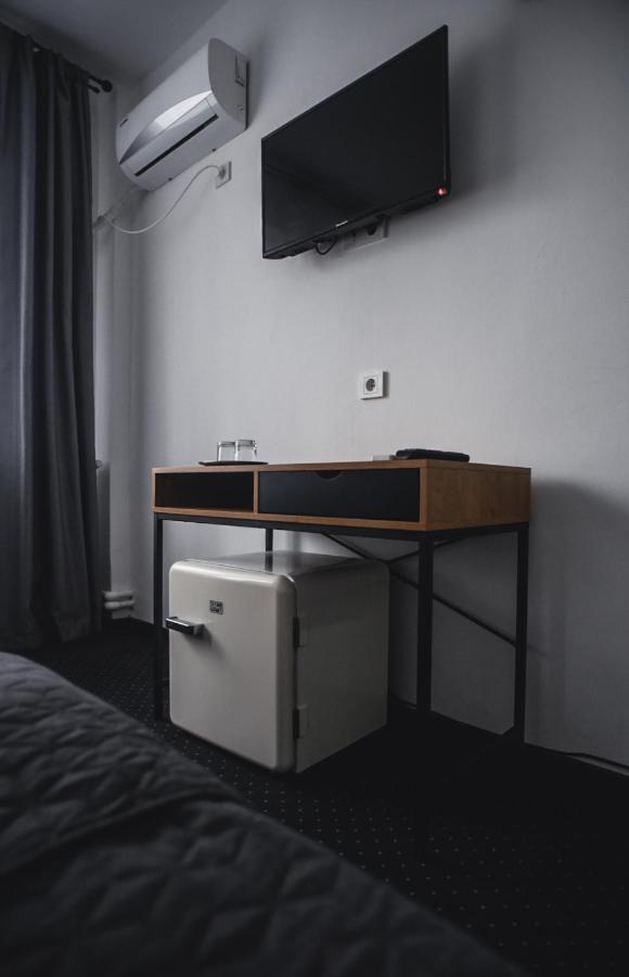 Petrosani Camere De Inchiriat - Hotel Petroshani Srl Extérieur photo