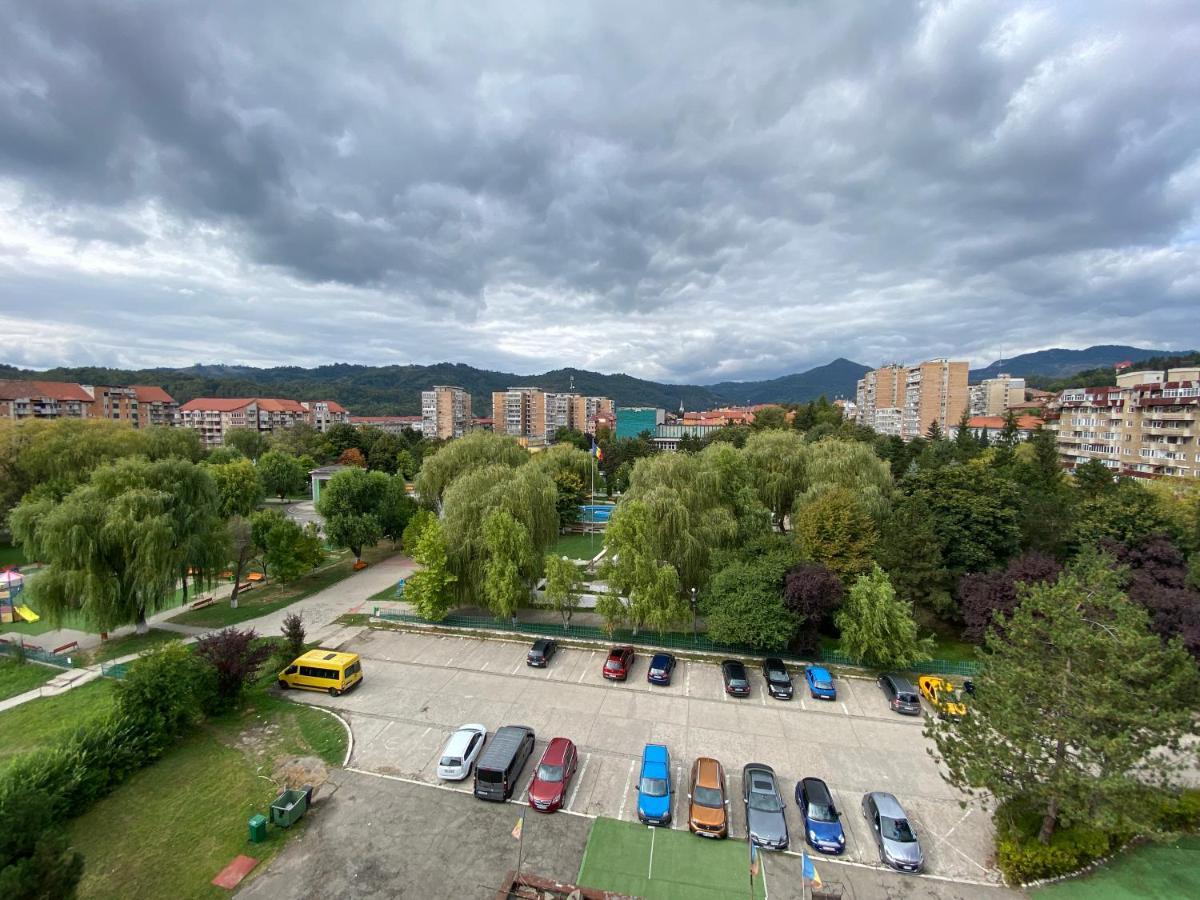 Petrosani Camere De Inchiriat - Hotel Petroshani Srl Extérieur photo