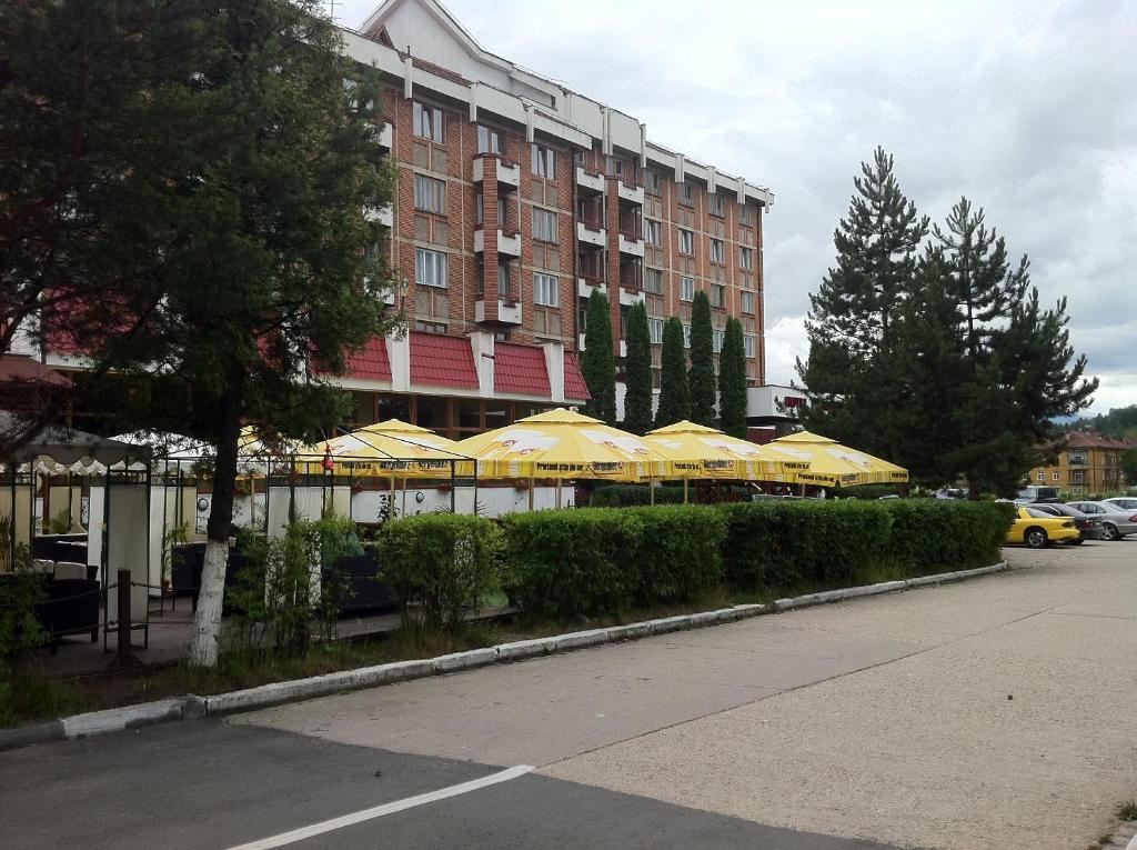 Petrosani Camere De Inchiriat - Hotel Petroshani Srl Extérieur photo